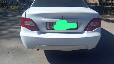 Daewoo: Daewoo Nexia: 2010 г., Механика, Седан