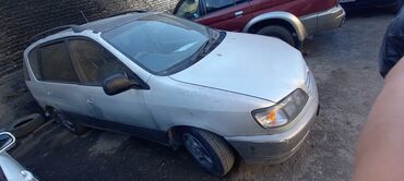 Toyota: Toyota Ipsum: 1997 г., 2 л, Автомат, Бензин, Универсал