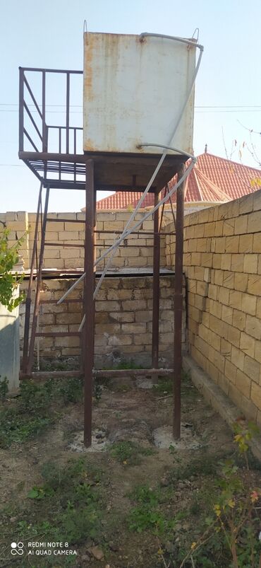 124 elan | EV VƏ BAĞ: İdeal veziyyetdedir 2tondur nerdivan ve plaşqtkasi var unvan şirvan
