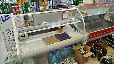 eynək vitrin: Satılır: Mağaza üçün soyuducu vitrinlər (şüşəli, üfüqi servis tipli) — 4