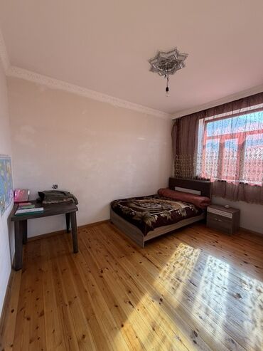 Həyət evləri və villaların satışı: 6 otaqlı, 200 kv. m, Orta təmir — 13