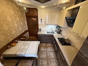 Продажа квартир: 3 комнаты, 74 м², Индивидуалка, 4 этаж, Евроремонт — 5