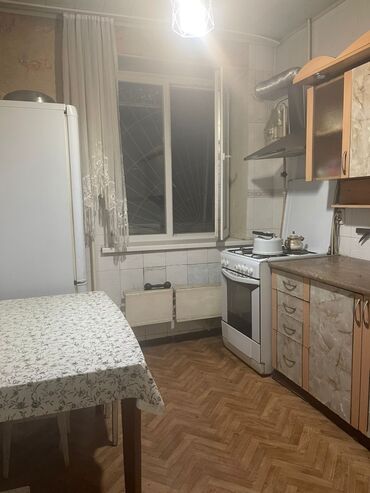 продам 1 комнатную квартиру в бишкеке: 1 комната, 80 м², Хрущевка, 1 этаж, Старый ремонт