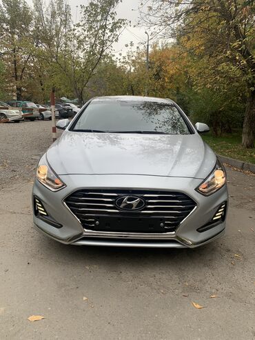 Hyundai: Hyundai Sonata: 2019 г., 2 л, Типтроник, Газ, Седан