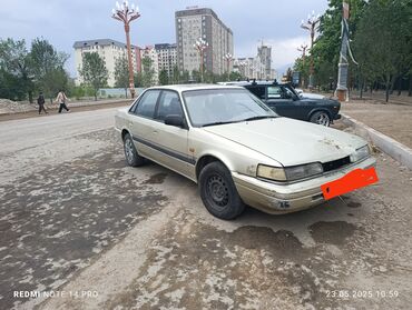 мотор тайота раум: Mazda 626: 1990 г., 2 л, Механика, Бензин, Седан