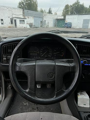 Volkswagen: Volkswagen Passat: 1988 г., 1.8 л, Механика, Бензин, Седан — 5