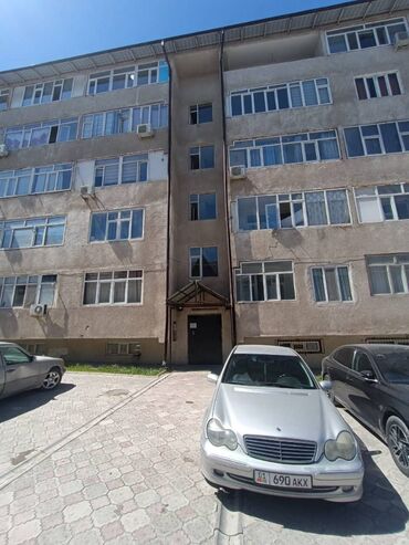 Продажа квартир: 1 комната, 32 м², Индивидуалка, 2 этаж, Косметический ремонт