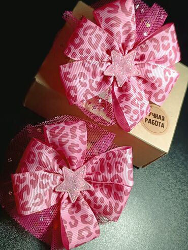 Аксессуары для волос: Бантики, заколки, галстуки броши ручной работы. в единственном — 26