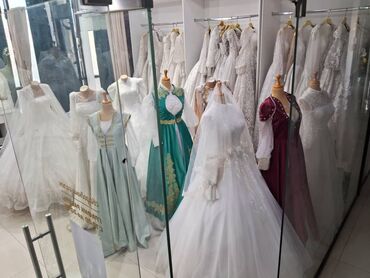 Свадебные платья и аксессуары: Срочно!! Продается готовый бизнес со всеми условиями! Свадебный салон