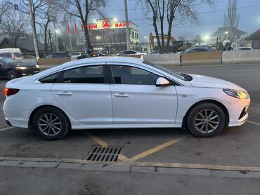 Hyundai: Hyundai Sonata: 2018 г., 2 л, Автомат, Газ, Седан — 1