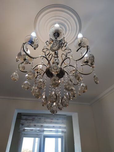 Çilçıraqlar: Çılçıraq, 8 lampa, Xrustal