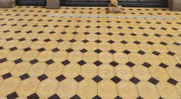 Ağlay: Müxtəlif formalarda tamet daslarin topdan ve perakende satış istehsal — 9