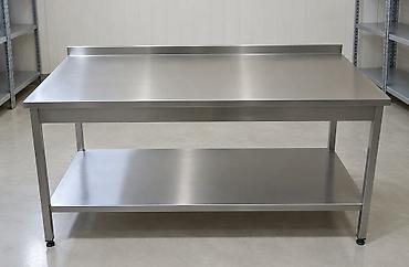 Nerj masa 170 Azn. Olchu 150×60 sm. Unvan Baki. Shirin x lalafo.az -da Nerj masa 170 Azn. Olchu 150×60 sm. Unvan Baki. Shirin x