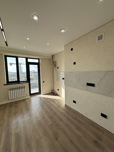 Недвижимость: 1 комната, 42 м², Технопарк 7 этаж, Свежий ремонт — 1