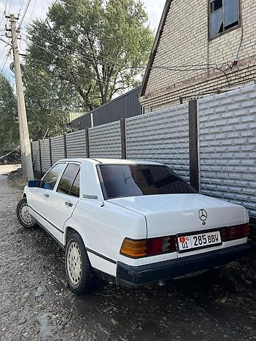 бус будка: Mercedes-Benz 190: 1987 г., Седан — 1