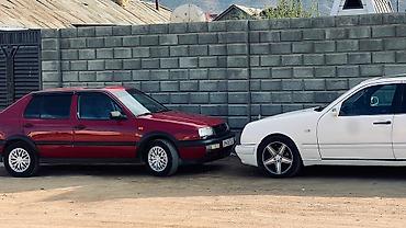 кузов на пассат: Volkswagen Vento: 1994 г., 1.8 л, Кол менен иштөөчү, Бензин, Седан — 2