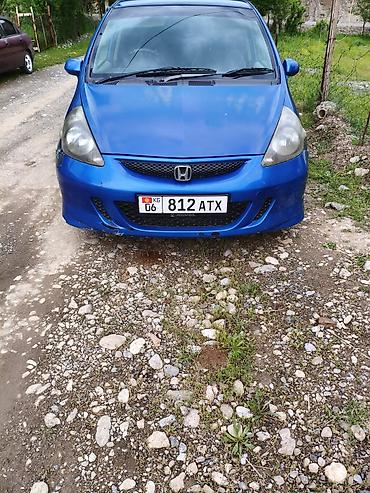 Honda: Honda Fit: 2003 г., 1.3 л, Вариатор — 2