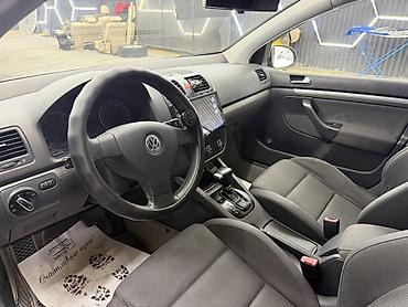 wolksvagen vento: Volkswagen Golf V: 2004 г., 1.6 л, Автомат, Бензин, Хэтчбэк — 4
