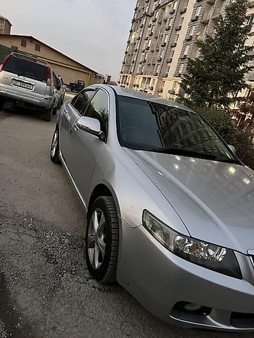 Honda: Honda Accord: 2003 г. — 9