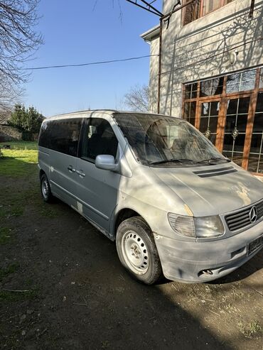 Mercedes-Benz: Satılır ılı:2000 mator 2.2 sdi mexanika karopka yer sayi 5+1 senedle — 1