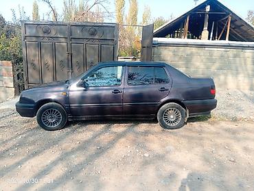 jetta 2: Volkswagen Vento: 1993 г., 1.8 л, Механика, Бензин, Седан — 1