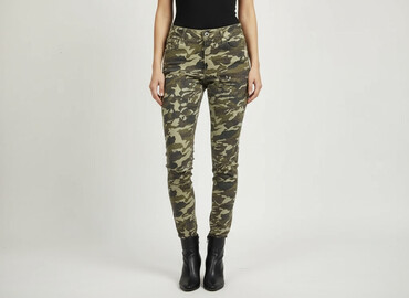 t shirty multicam: Джинси жіночі, розмір S
