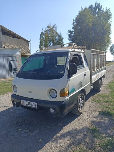 машины за 6000 долларов: Hyundai Porter: 2002 г., 2.6 л, Механика, Дизель