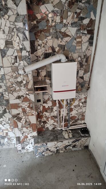 Həyət evləri və villaların satışı: Binə 4 otaqlı, 100 kv. m, Təmirsiz — 7