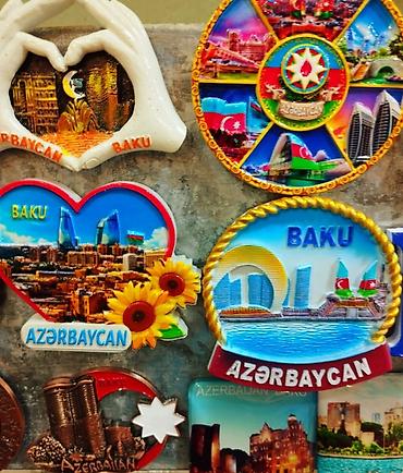Digər aksesuarlar: Milli suvenirlər. Maqnitlər. Ünvan Amay ticarət mərkəzi ağ şəhər — 7
