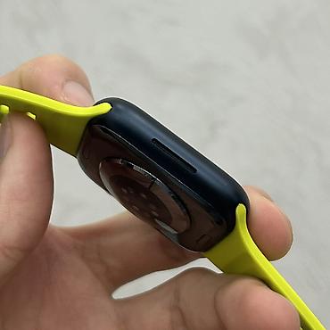 чехол на 7: Apple Watch Series 7, 45 мм (алюминий), цвет корпуса — тёмно-синий — 4