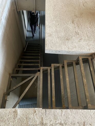 Деревянные лестницы: Лестница Лестницы Делаем лестницы любой сложности качественно с — 117