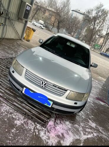 Volkswagen: Volkswagen Passat: 2000 г., 1.8 л, Механика, Бензин, Седан