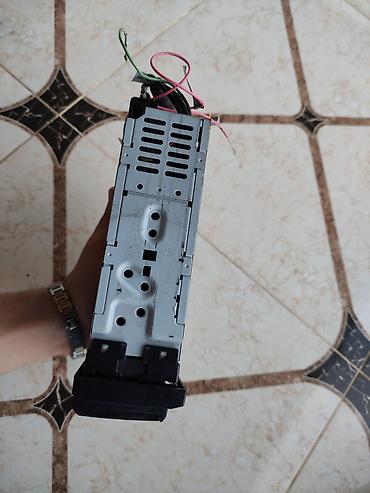 Магнитолы: Pioneer avtomobil media başlığı Xüsusiyyətlər: - Ön paneldə USB — 4