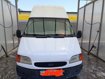 Ford : 2.5 l | 1999 il 300 km Universal