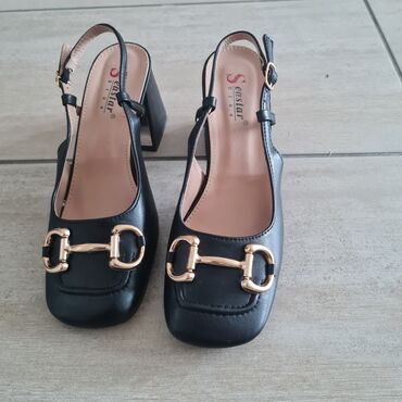 ravne zlatne sandale: Sandale, Seastar, 37