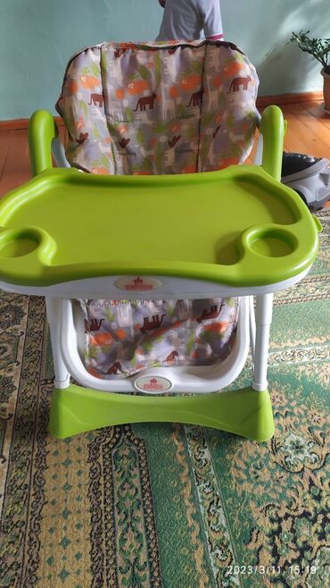 стол и стулья детский: Стульчик для кормления Б/у