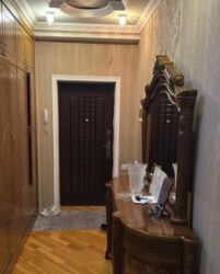 Uzunmüddətli kirayə mənzillər: Menzil 28 May metrosunun yaxinliginda yerlewir 3 Otaq Su isiq qaz — 13