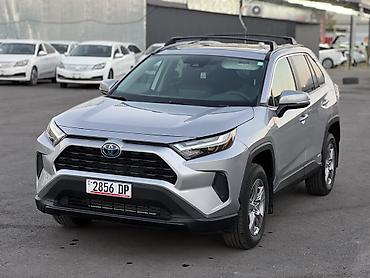 2023: Toyota RAV4: 2023 г., 2.5 л, Гибрид — 1