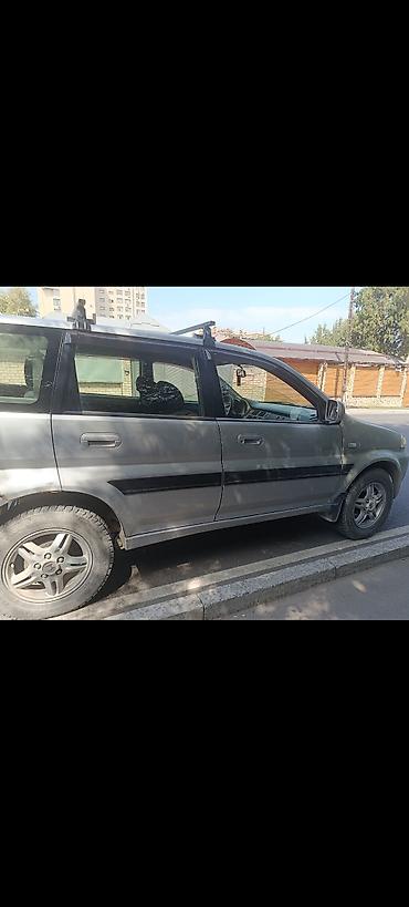 авто кроссовер: Honda HR-V: 2002 г., 1.6 л, Вариатор, Бензин, Кроссовер — 3