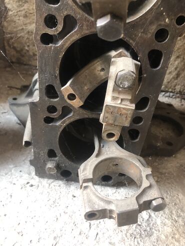 Sbor motorlar və silindr başlıqları: Opel Opel Vect, 1.8 l, Benzin, 1993 il, İşlənmiş — 21