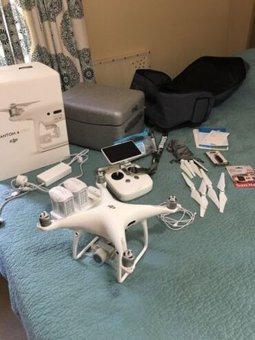 Brand New Phantom 4 Open Box With complete Accessories 100%