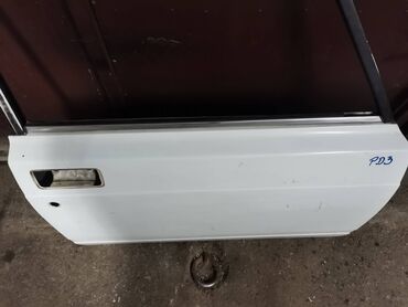 Auto delovi: Vrata prednja desna lada 2107 riva, lada karavan,2105. Vrata su — 2