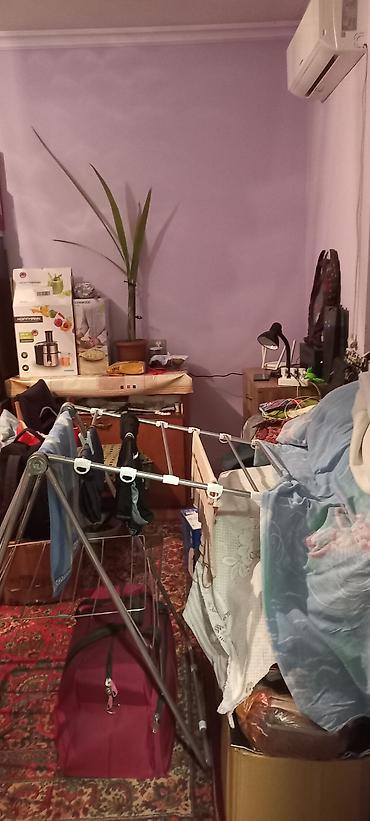 nizami m: Satilir heyet evi.40 kv m umumi.senet kend soveti. Gaz isig su — 10