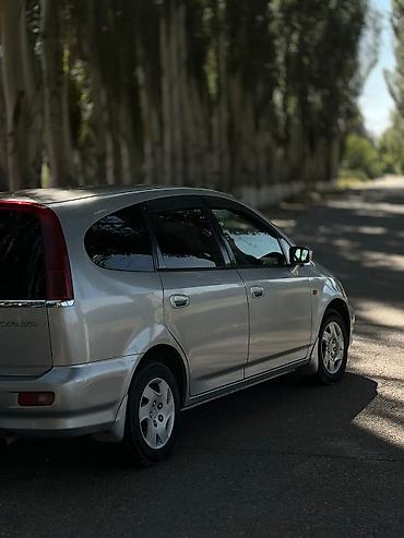 крыло на фит: Honda Stream: 2002 г., 1.7 л, Автомат, Бензин, Минивэн — 1
