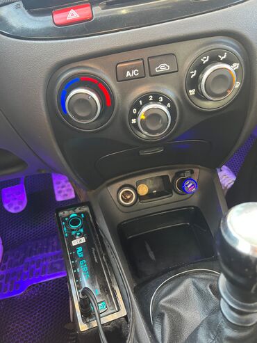 Kia: Kia Rio: 1.5 l | 2008 il Hetçbek — 8