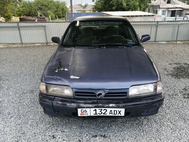 рио машина: Nissan Primera: 1994 г., 1.6 л, Механика, Бензин, Седан