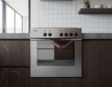 Šporeti i ugradne ploče: Ugradna rerna i ploča za kuvanje BOSCH + aspirator (inox) - — 1