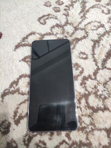 купить буфер в машину бу: Samsung Galaxy S21, Б/у, 128 ГБ, цвет - Черный, 2 SIM