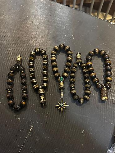 Təsbehlər: Tesbeh Təsbeh Təsbehlər hazır əldə var. Çeşid çoxdu. Çatdırılma 1_2 — 9