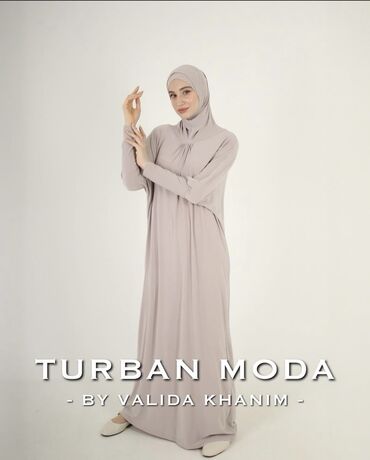 old spice: Namaz donu. Turban modadan alınıb. Çox uzun olduğuna görə ayağı da